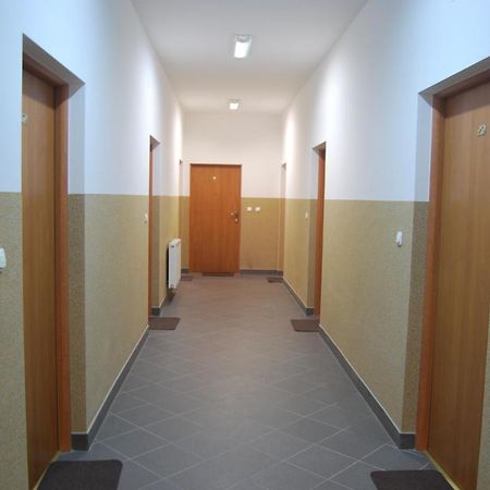 Aparthotel Bajeczna Krasków Exteriör bild