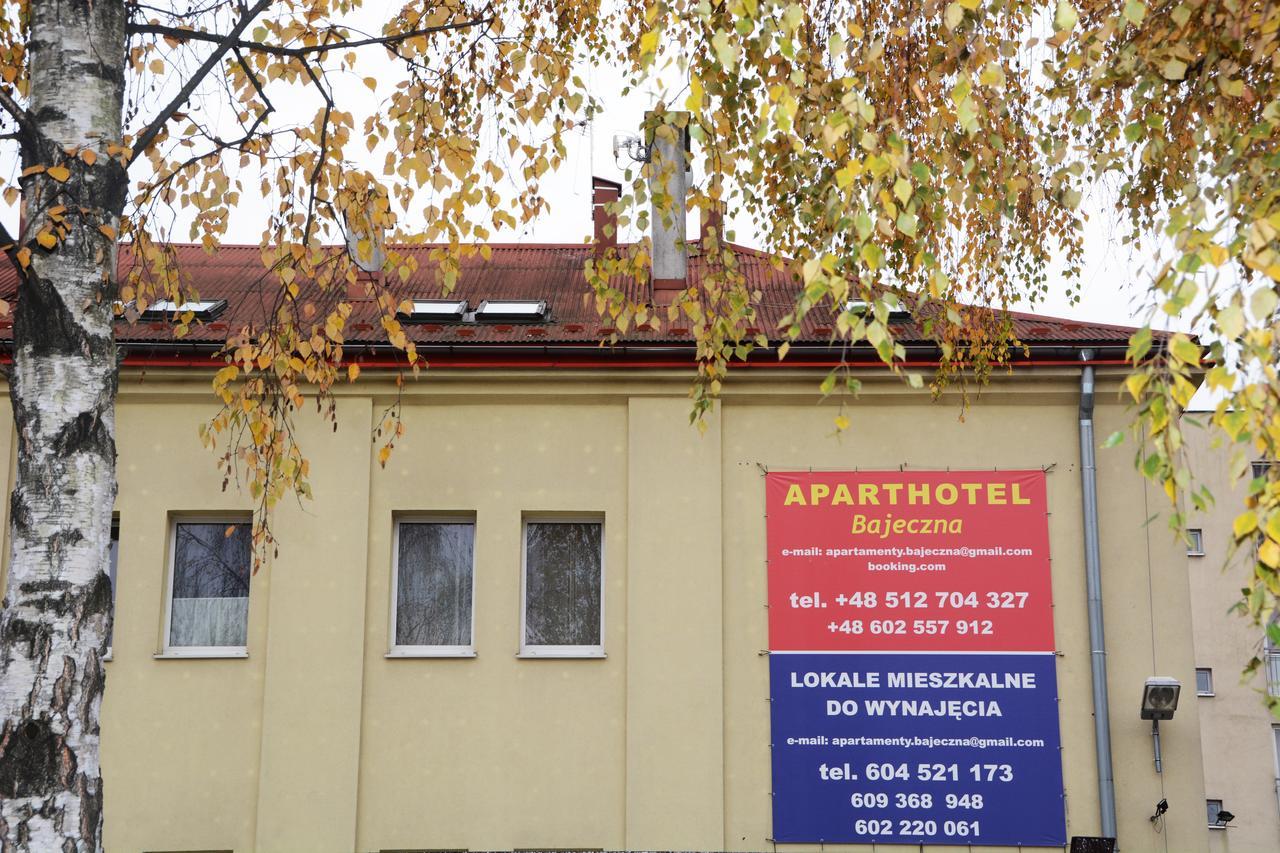 Aparthotel Bajeczna Krasków Exteriör bild