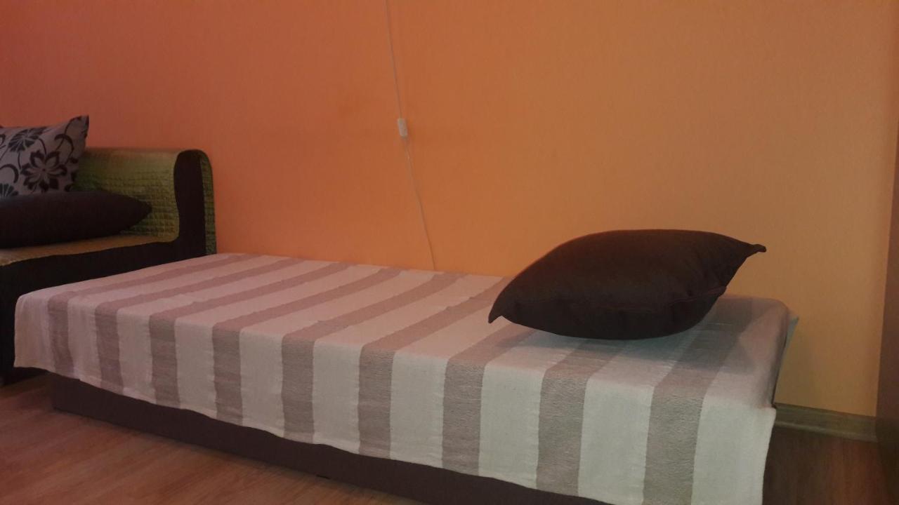 Aparthotel Bajeczna Krasków Exteriör bild